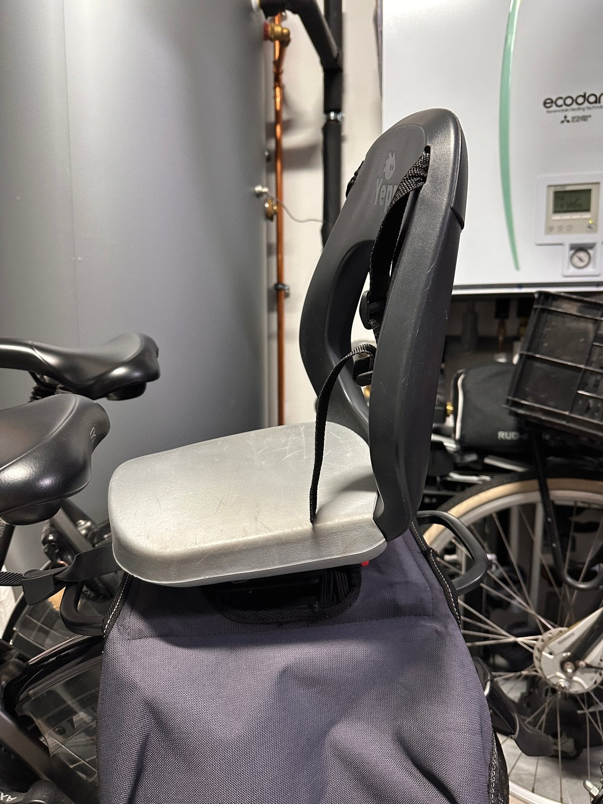 Thule Yepp Junior achterzitje, Fietsen en Brommers, Ophalen, Achterzitje, 22 t/m 36 kg, Gebruikt