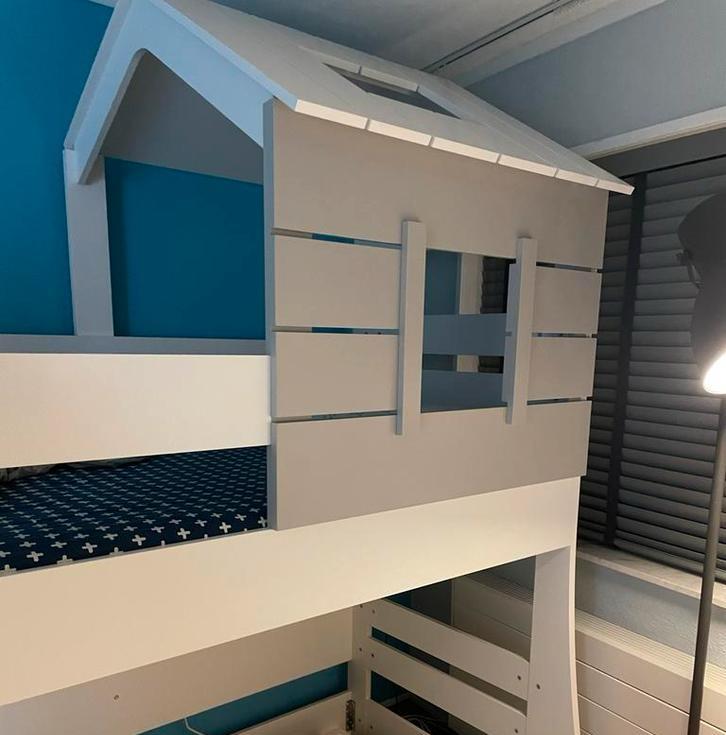 Stapelbed - Huisbed 90x100 en 100x200 van Wallenfels, Ophalen, Zo goed als nieuw, Stapelbed