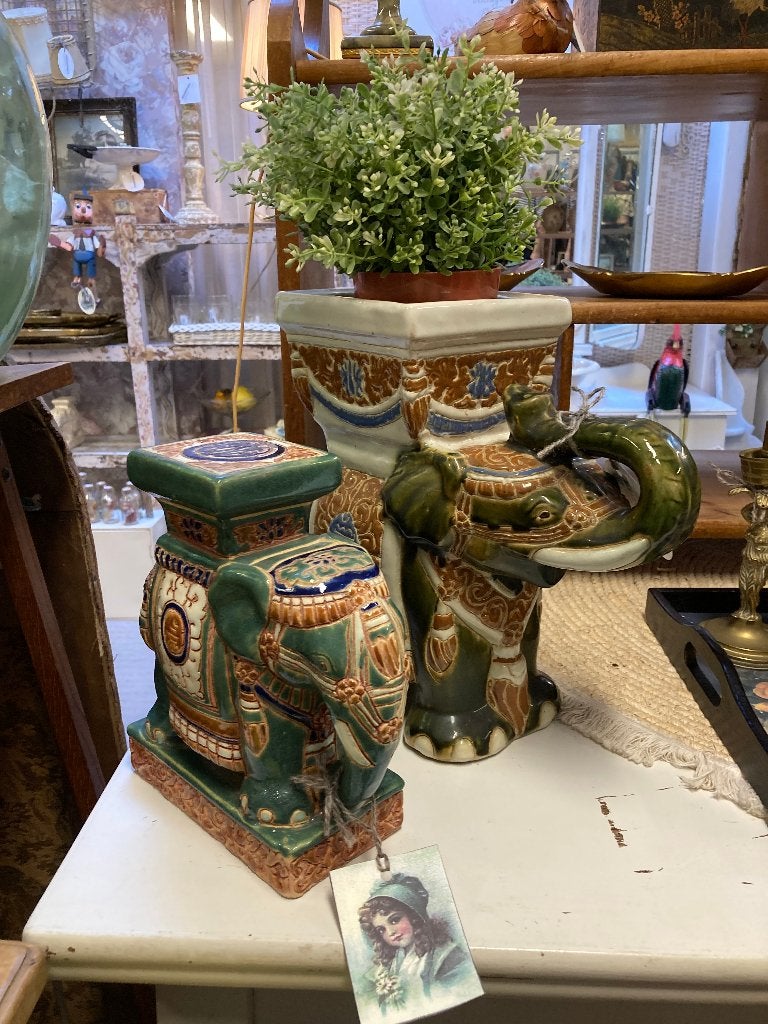 2x Brocante olifant / keramiek / groen, Ophalen