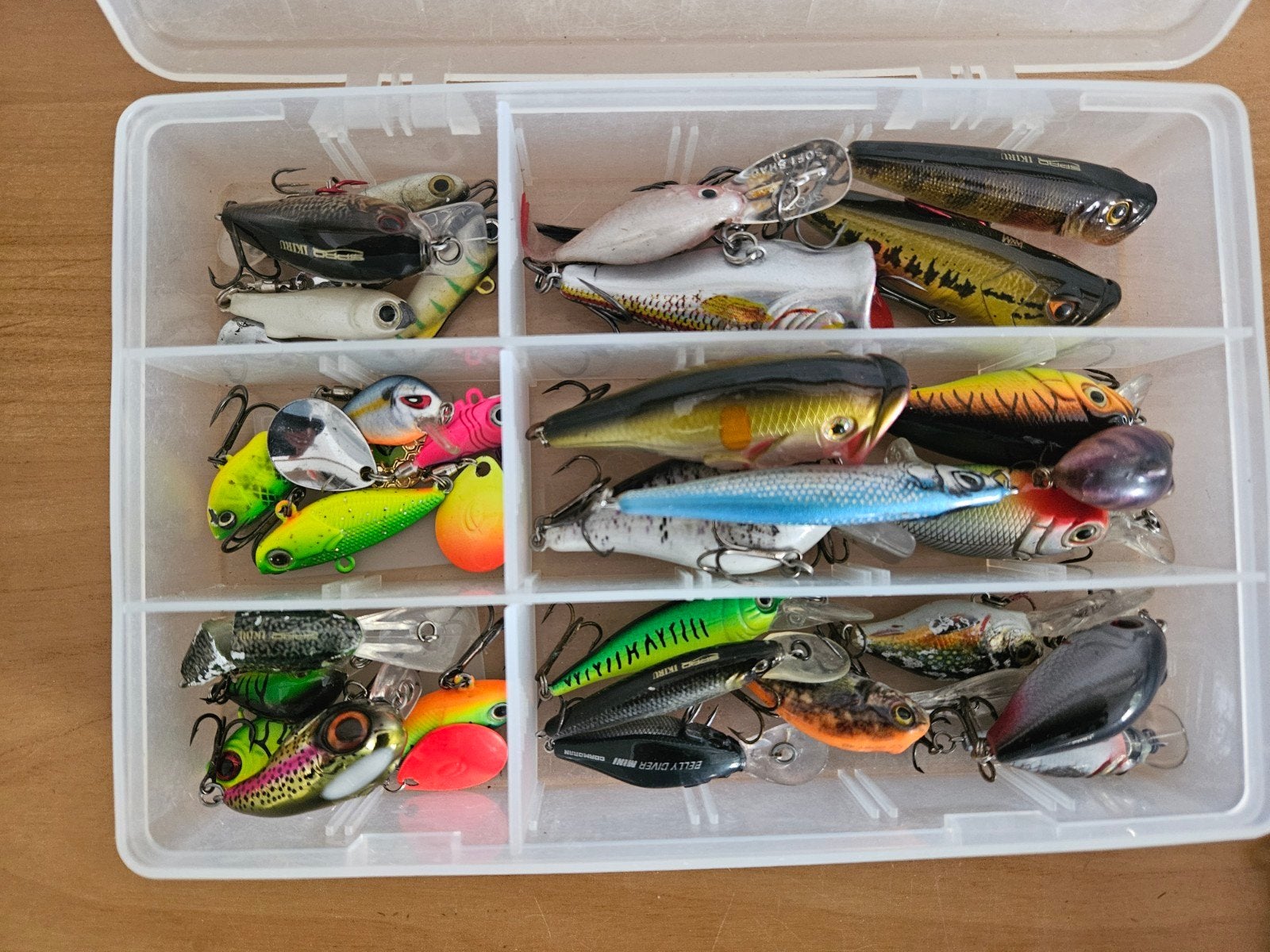 bak met kunstaas baars snoek snoekbaars, Ophalen of Verzenden, Overige typen