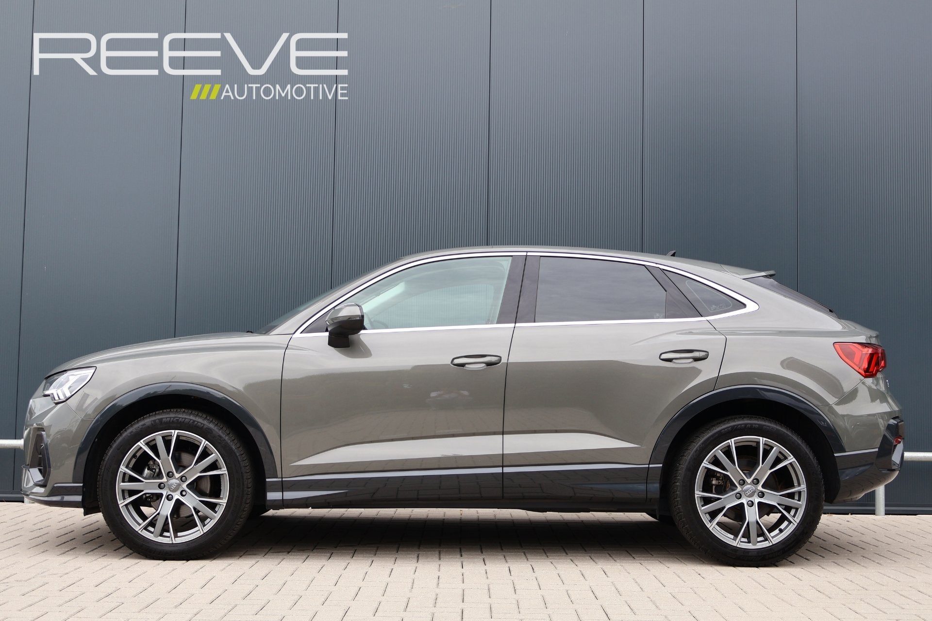 Audi Q3 Sportback 35 TFSI S Edition 150pk Aut. | Virtual Coc, 4 cilinders, 1505 kg, Origineel Nederlands, Bedrijf