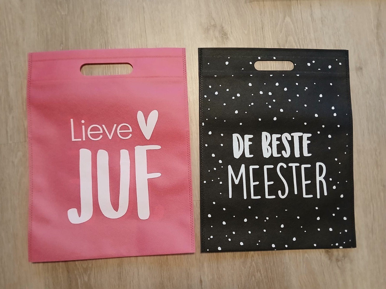 Juffen / meester bedankjes, Ophalen