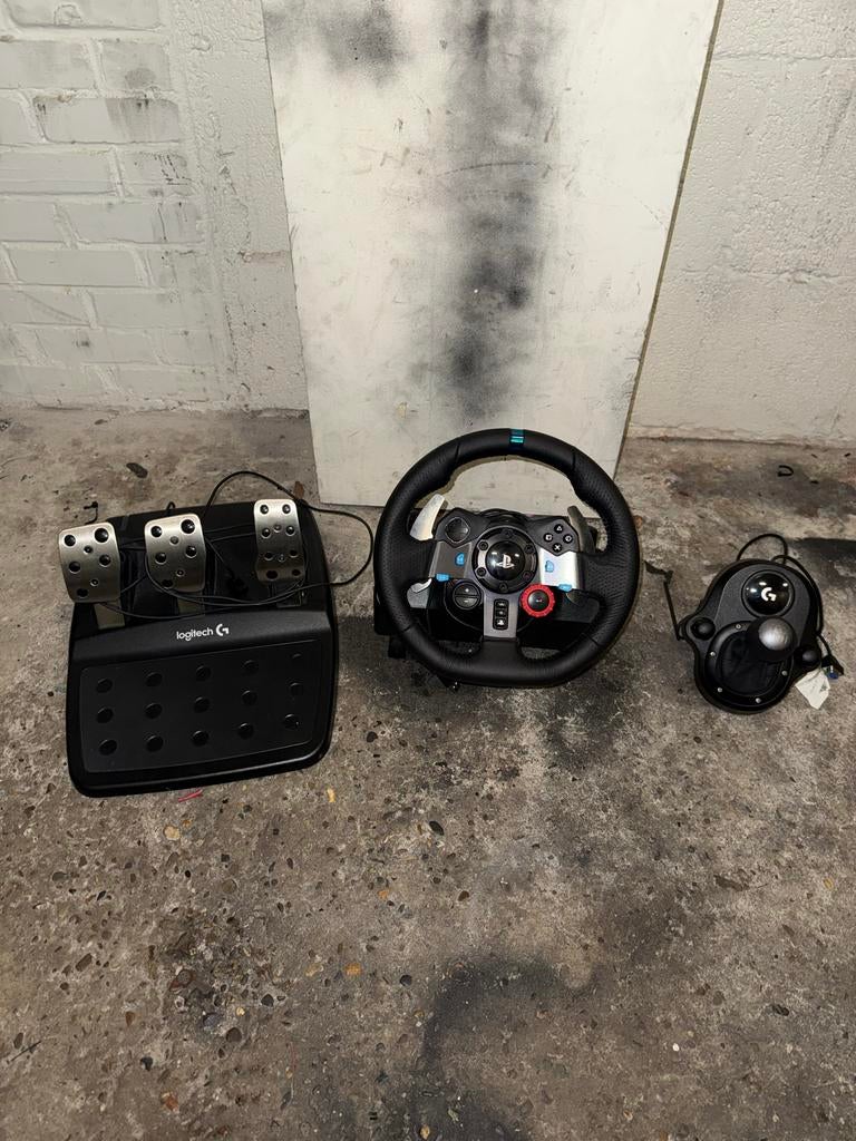 Logitech G29 racestuur, pedalen en shifter, Ophalen, Zo goed als nieuw, Stuur of Pedalen, PlayStation 3