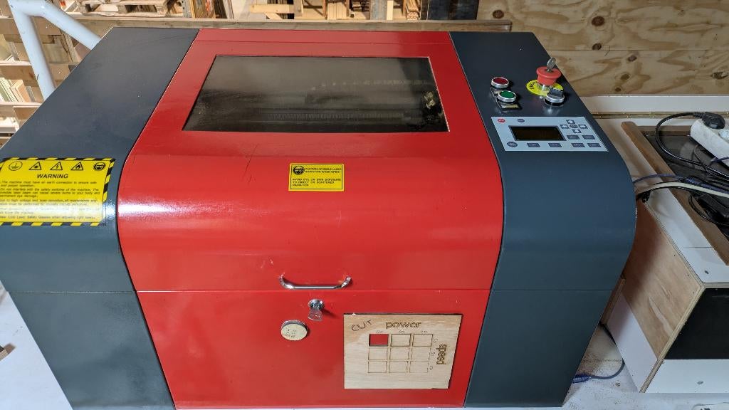 Lasercutter BRM 4030 THUISLASER (niet werkend), Ophalen, Gebruikt