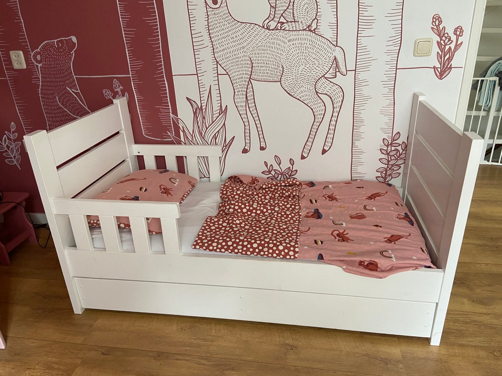 Peuterbed met lade, Kinderen en Baby's, Kinderkamer | Bedden, Ophalen, Gebruikt, 70 tot 85 cm, 140 tot 160 cm