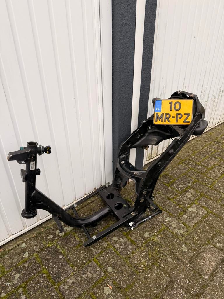 Piaggio zip A1 125cc frame, Motoren, Ophalen of Verzenden