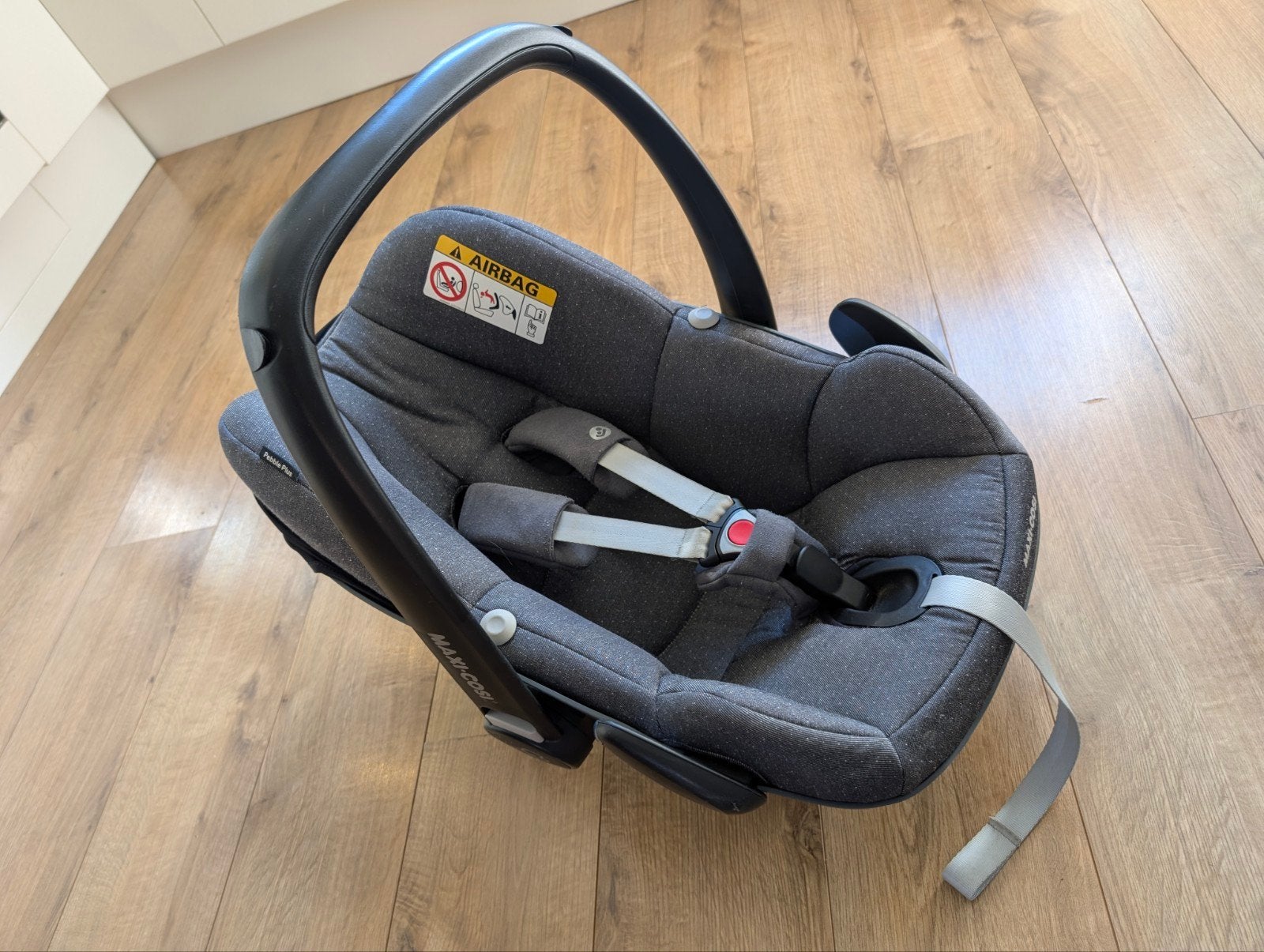 MAXI COSE Peble Plus + extra hoes little dutch, Autogordel, Zo goed als nieuw, Maxi-Cosi, Ophalen