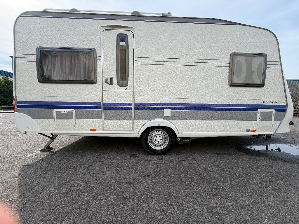 Caravan Hobby De Luxe 460 UFE-Mover-2008-Voortent-Bovag!, Caravans en Kamperen, Lengtebed, Rondzit, Hobby, Bedrijf