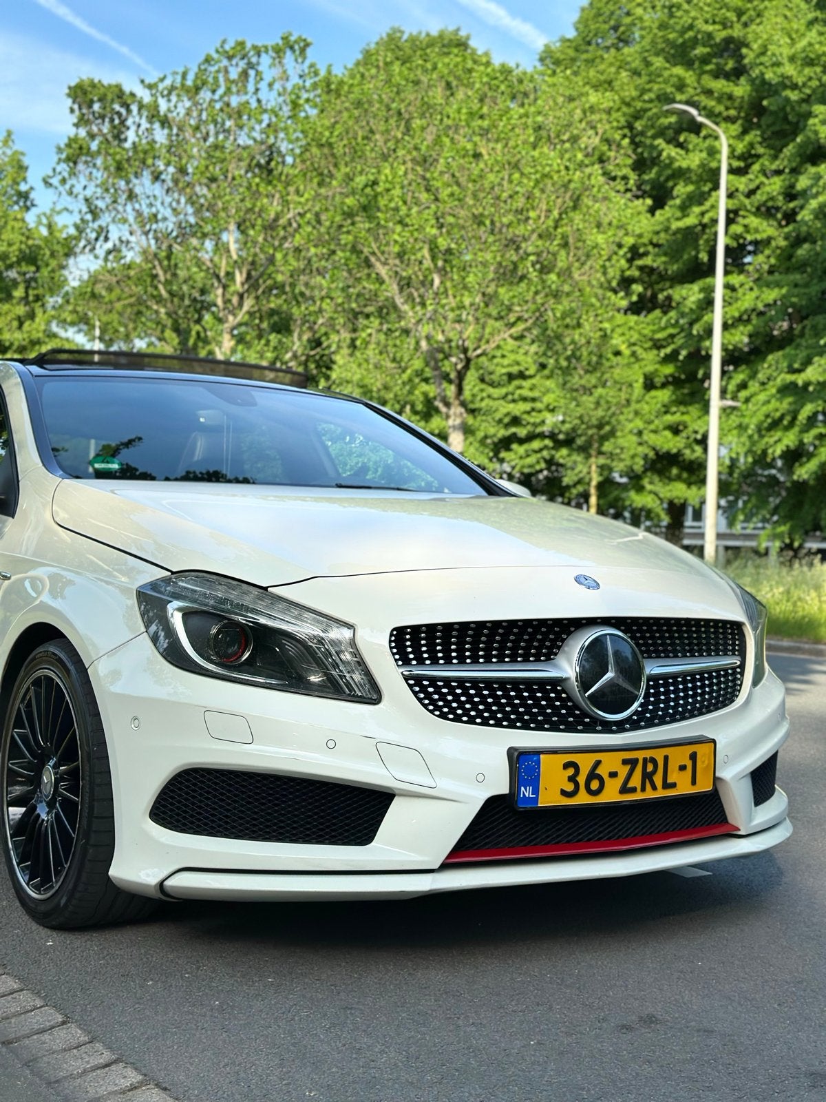 Mercedes-Benz A-Klasse A250 2.0 Sport Aut7 2013 Wit, Auto's, 730 kg, 4 cilinders, Wit, Particulier