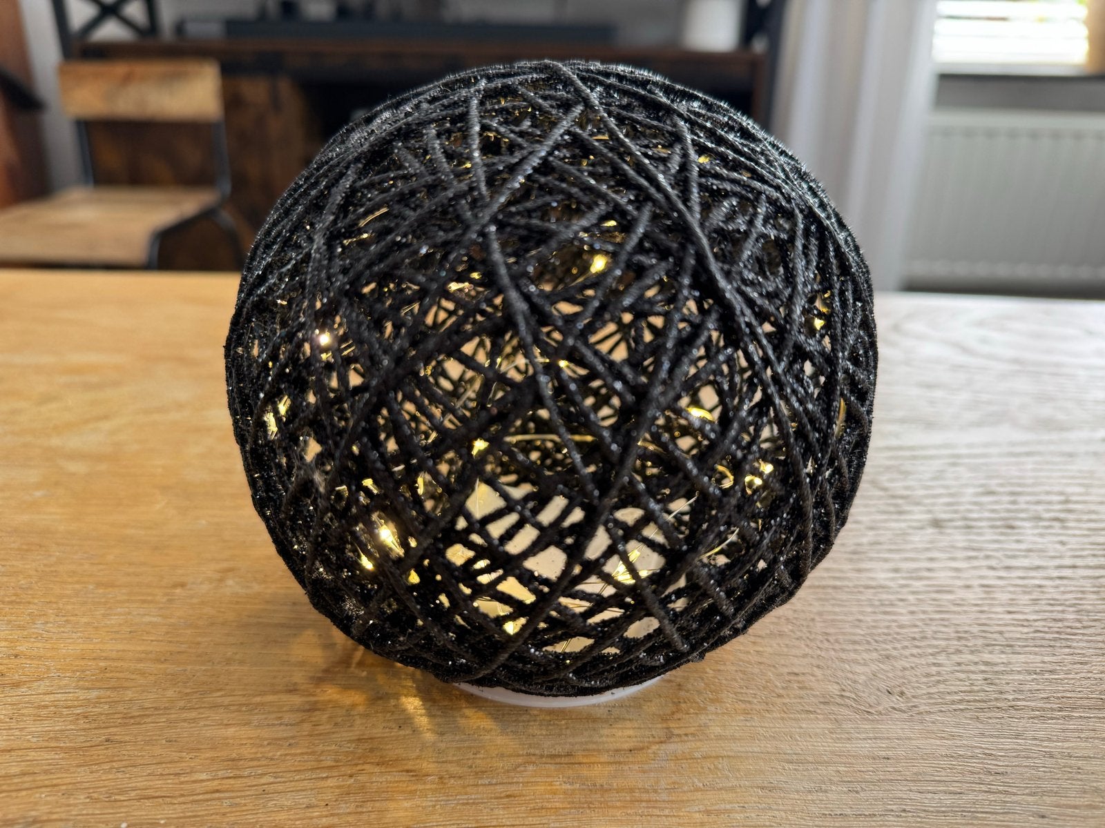 Decoratief Lampje - Zwart Draadbol met LED-verlichting, Ophalen, Zwart, Textiel, Zo goed als nieuw