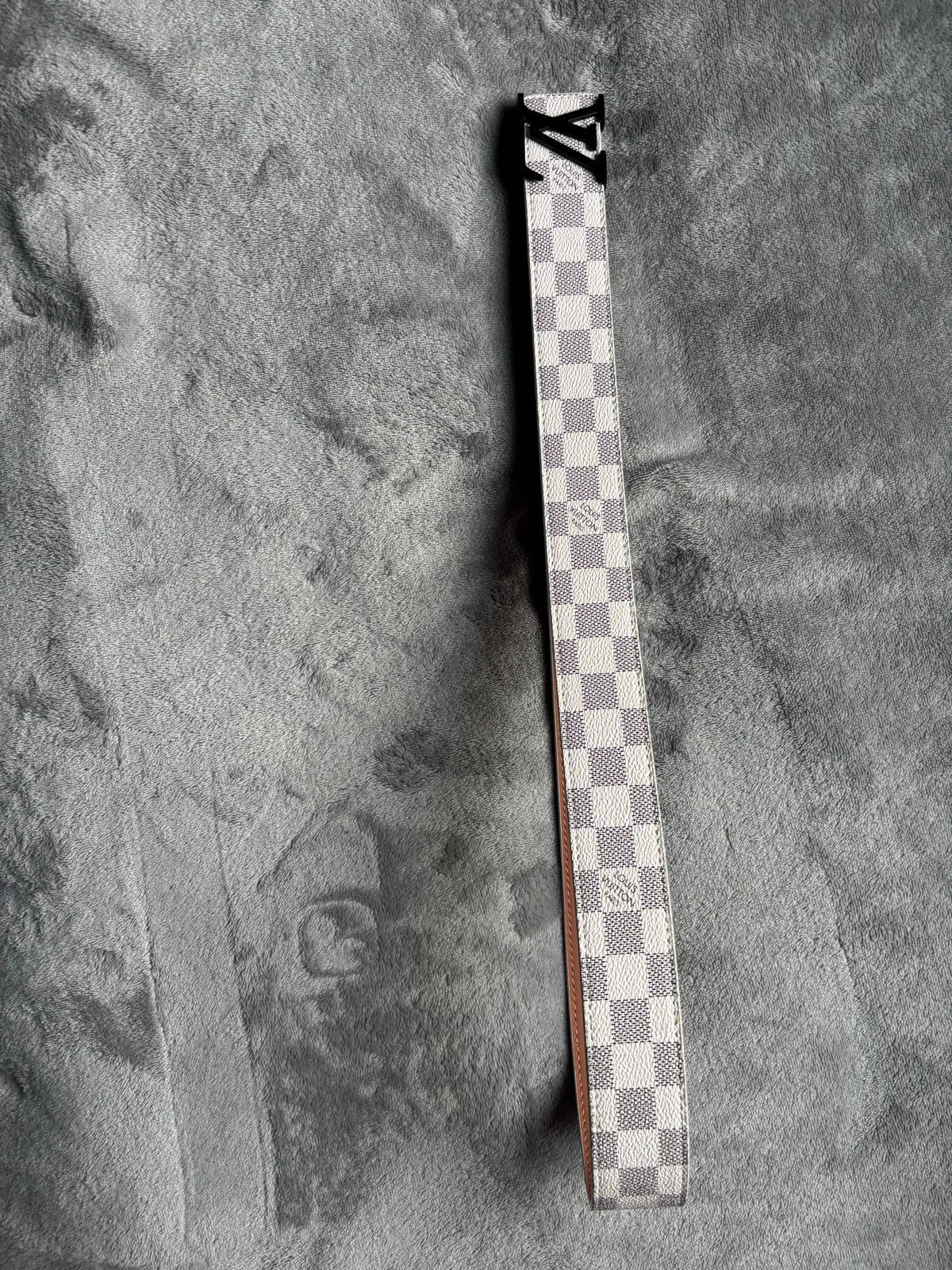 Nieuwe Louis Vuitton riem, 100 cm of meer, Wit, Nieuw, Heupriem