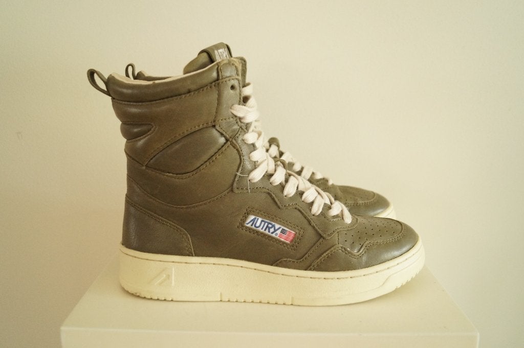 AUTRY Hoge Sneakers Maat 38, Verzenden, Zo goed als nieuw, Sneakers of Gympen