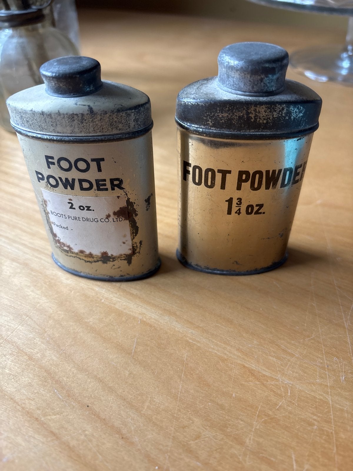 Vintage Boots Foot Powder blikjes - Set van 2, Ophalen of Verzenden