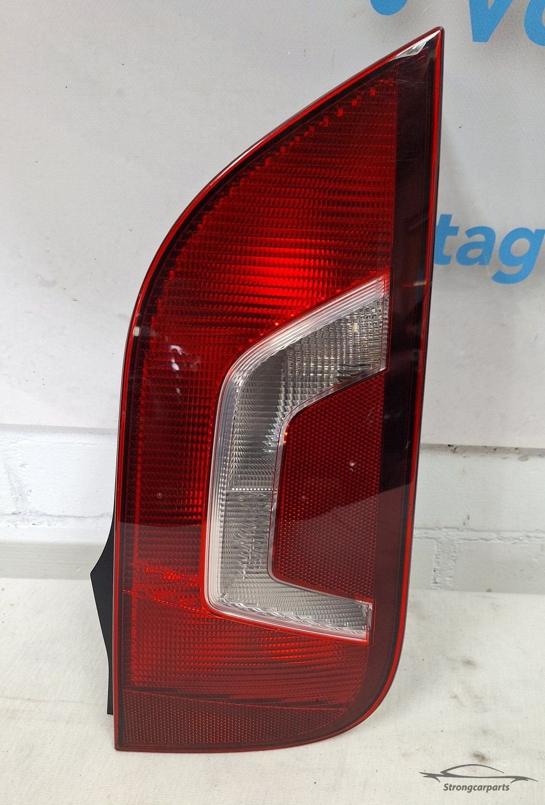 Achterlicht VW Up rechts 1S0945096D compleet met unit., Gebruikt, -, Volkswagen, -