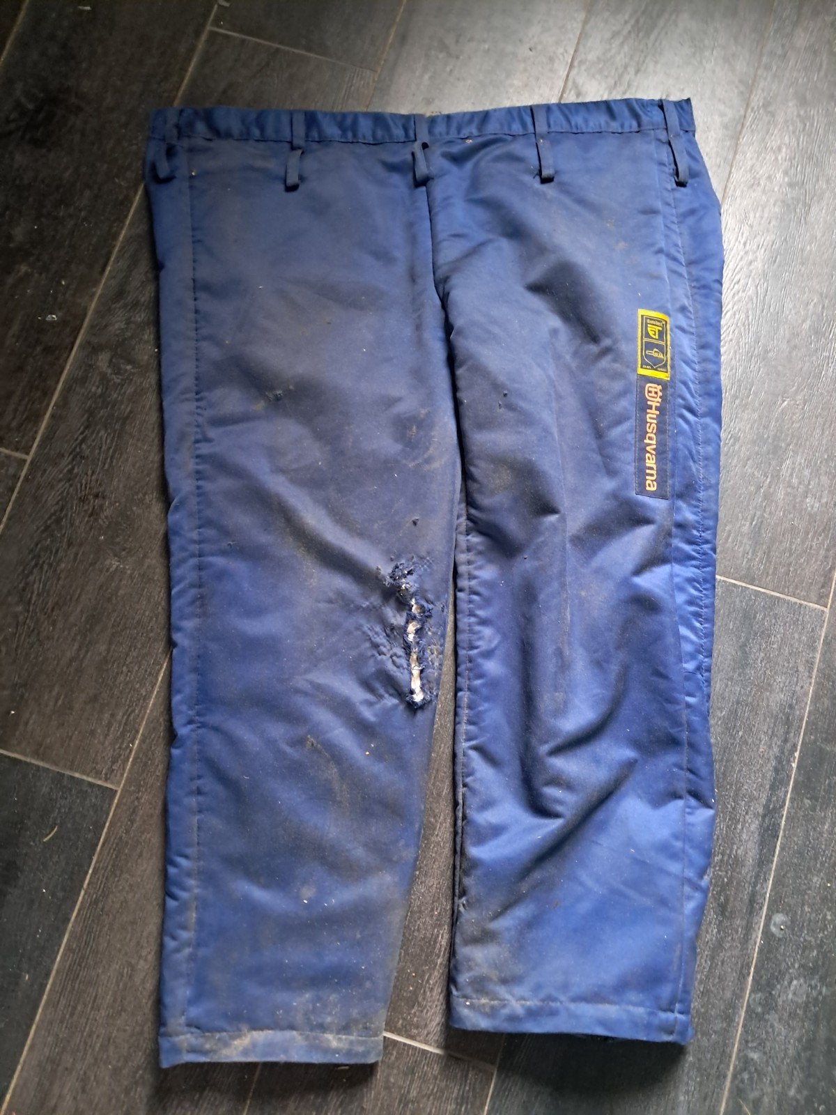 Husqvarna kettingzaagbroek - Gedragen, met schade