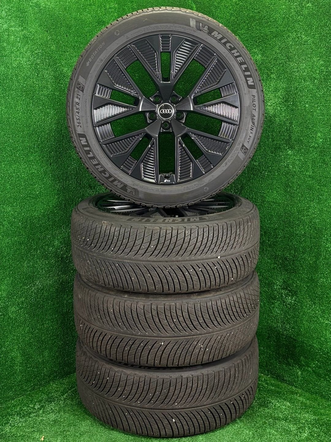 Originele 21 inch Audi RS velgen met winterbanden Q8 E-tron, Gebruikt, -, 265 mm, -