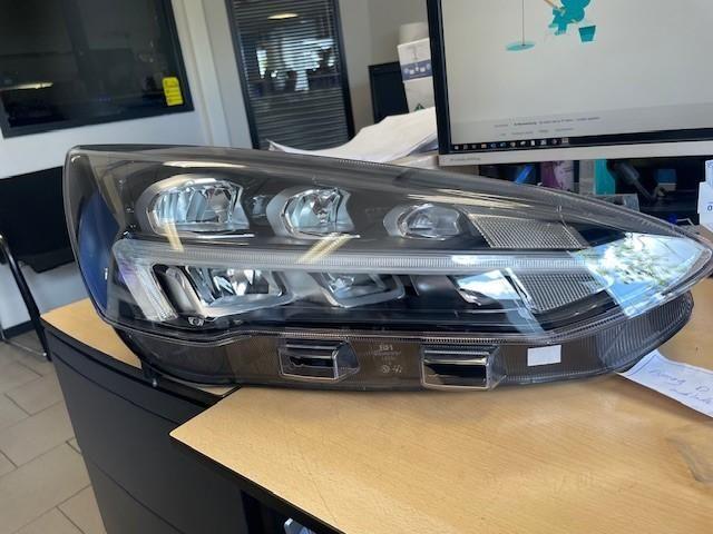FORD FOCUS KOPLAMP R 2018, Ophalen of Verzenden, Gebruikt, ARN erkend