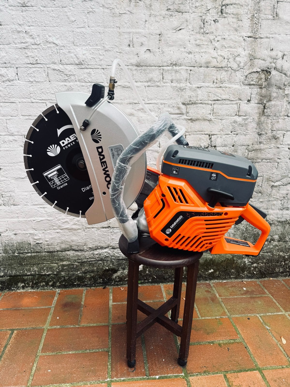 Nieuwe Daewoo DANCQ740S professionele benzine betonzaag, Ophalen of Verzenden, Nieuw, 1200 watt of meer, Overige typen