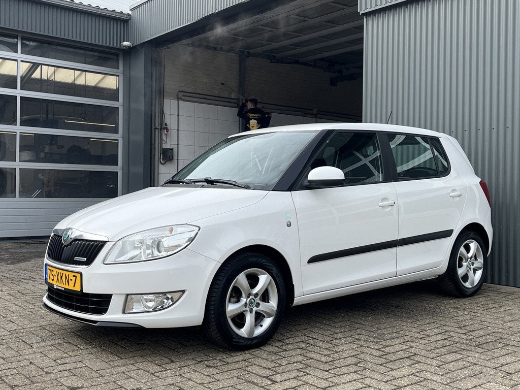 Skoda Fabia 1.2 TDI Greenline Airco Cruise controle Navigati, Auto's, Skoda, Voorwielaandrijving, Euro 5, Stof, Gebruikt