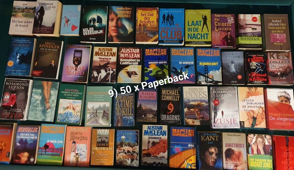 Partij van 50 paperback boeken (Alistair MacLean, Grisham), Ophalen, Gelezen