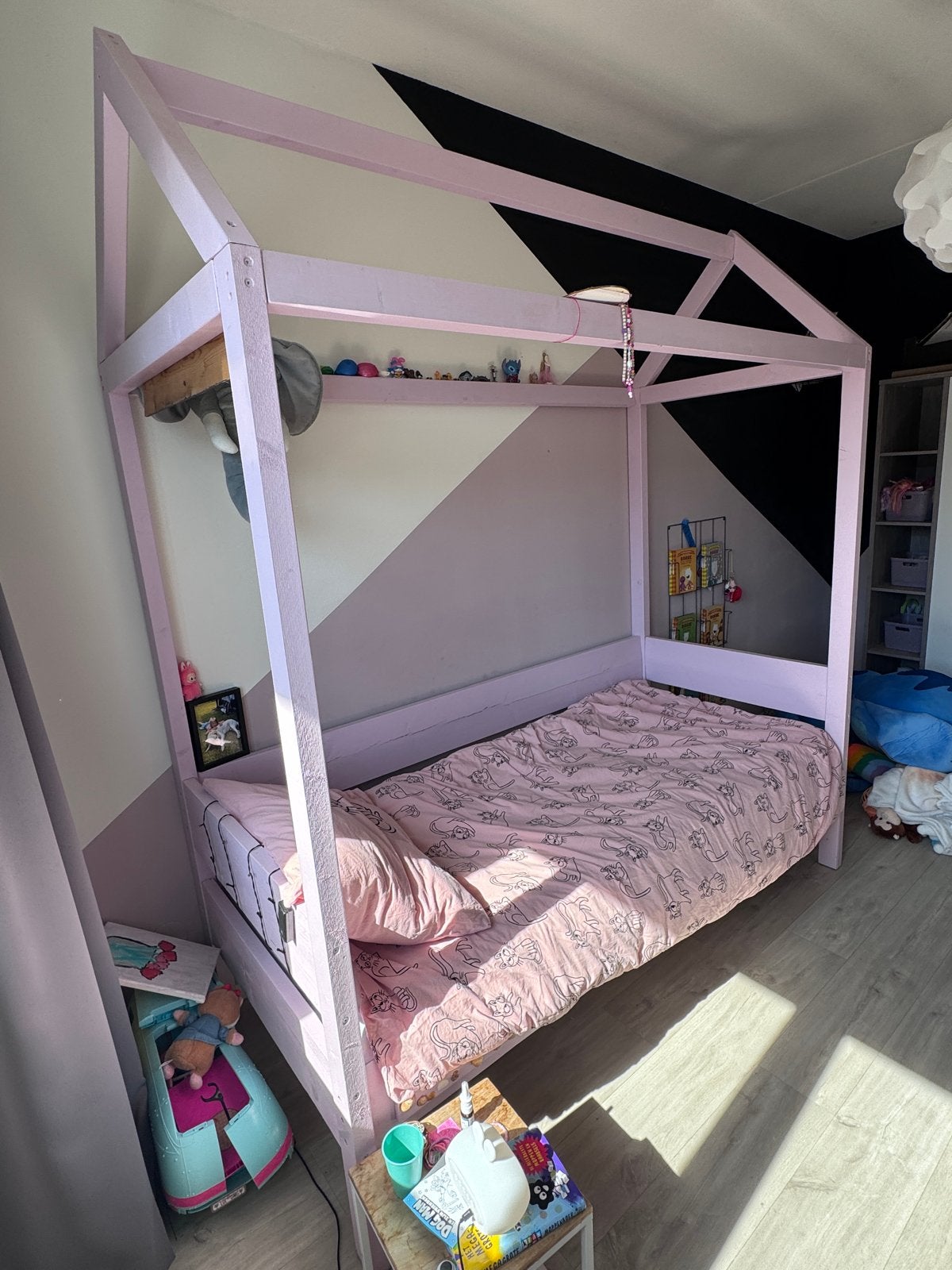Mooi meisjesbed met zo goed als nieuw matras, Ophalen, 85 tot 100 cm, Zo goed als nieuw, Matras