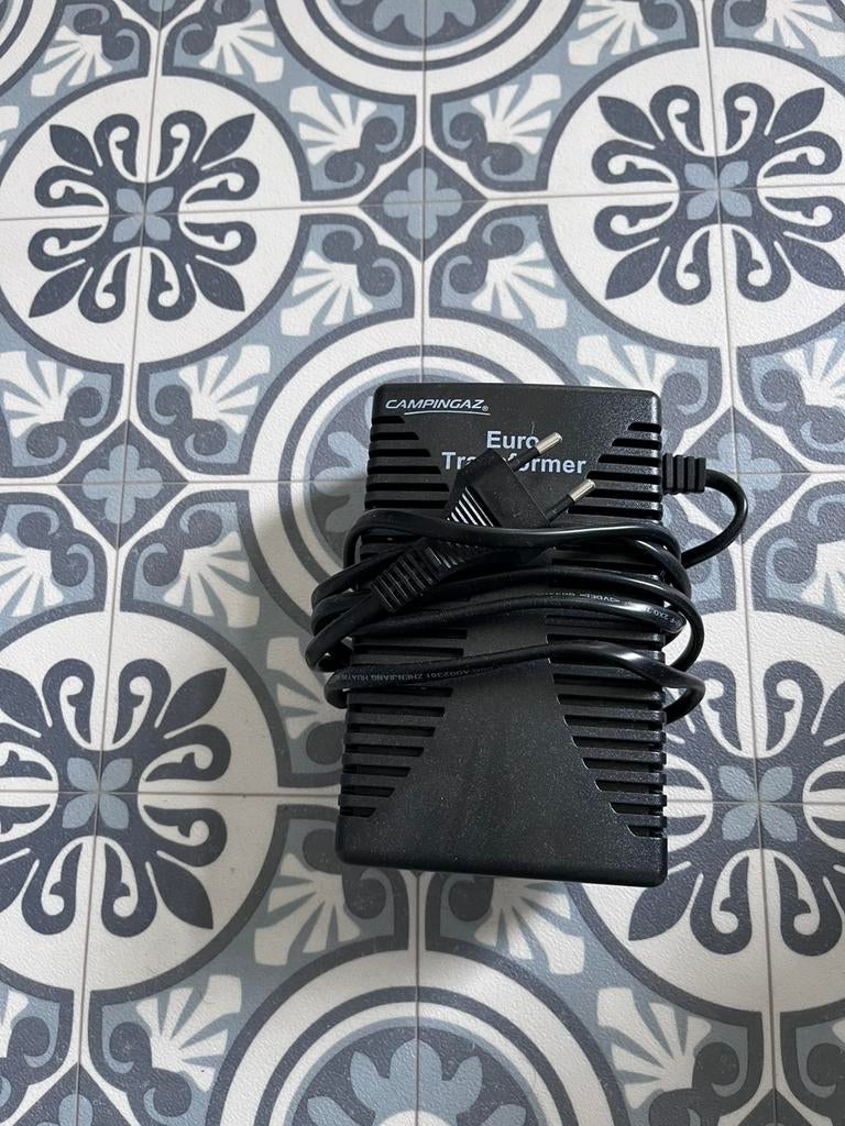 Campingaz euro transformer omvormer 12v naar 230v, Ophalen of Verzenden, Zo goed als nieuw, Koel-accessoire, Elektrisch