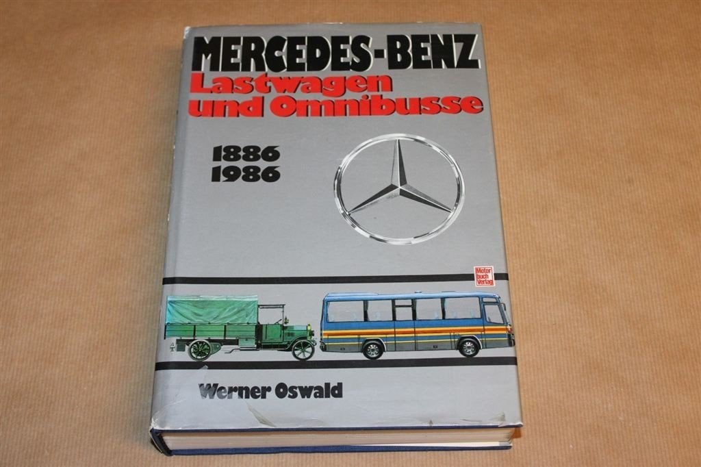 Dikke pil over vrachtwagens en bussen van Mercedes !!, Boeken, Ophalen of Verzenden, Zo goed als nieuw, Tractor en Landbouw
