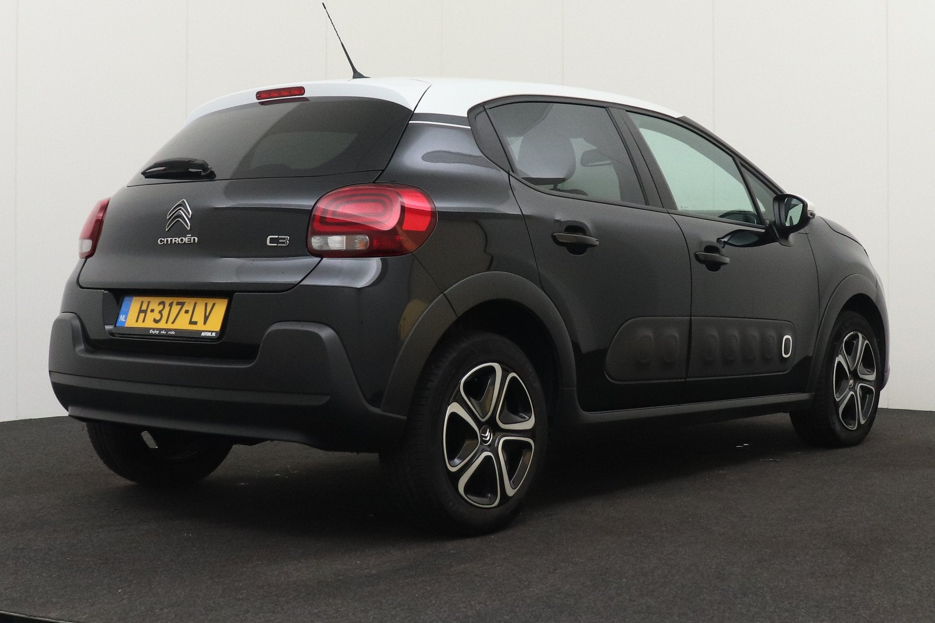 Citroën C3 1.2 83 PK Feel Edition Carplay Cruise LED, Auto's, Voorwielaandrijving, 1199 cc, 450 kg, Origineel Nederlands