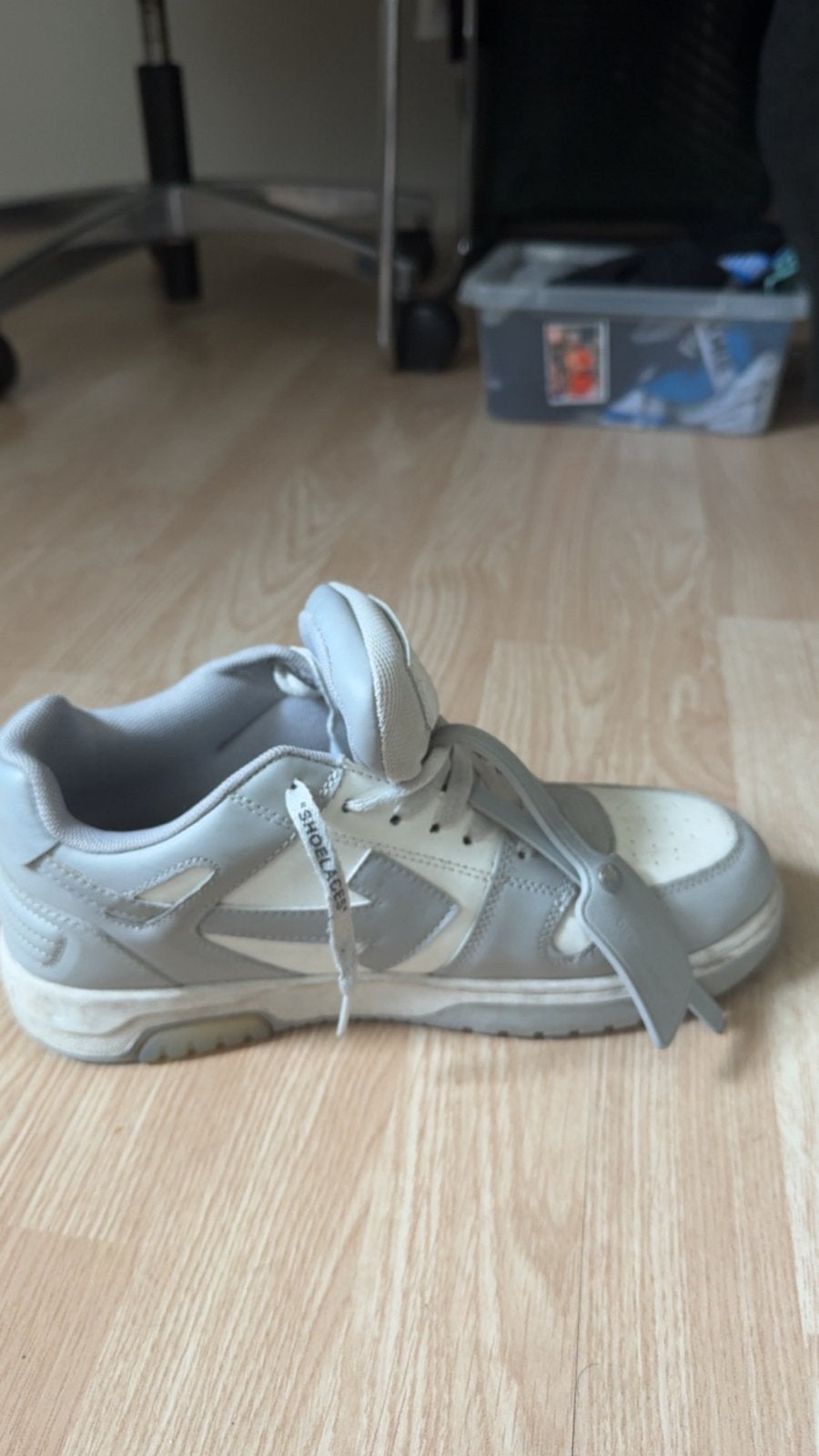 off white sneaker, Ophalen, Wit, Sneakers of Gympen, Gedragen