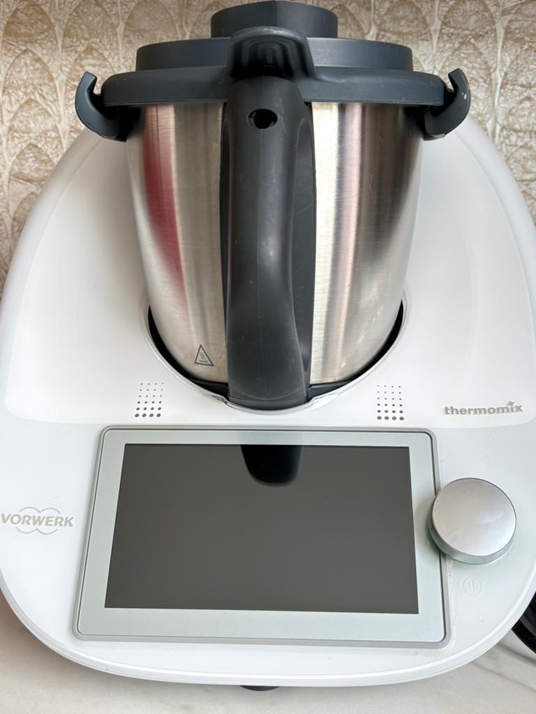 Vorwerk thermomix TM6, Witgoed en Apparatuur, Keukenmixers, Ophalen, 3 snelheden of meer, Zo goed als nieuw, 2 tot 3 liter