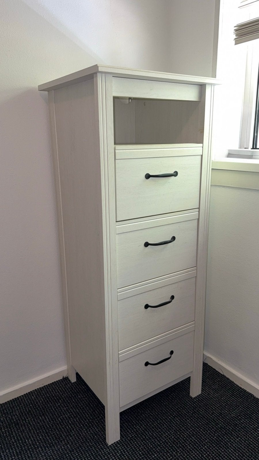 Witte ladekast met 4 laden en open vak, Huis en Inrichting, Kasten | Ladekasten, Ophalen, Minder dan 50 cm, Gebruikt, 3 of 4 laden