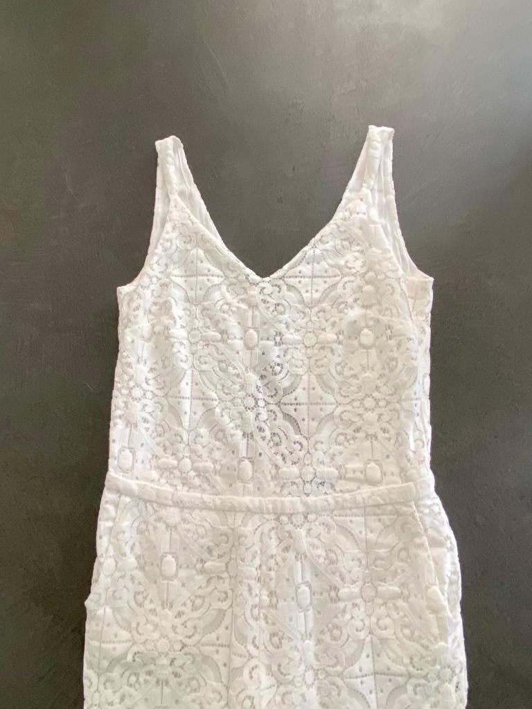 J453 Idano maat S=36 jumpsuit playsuit pak kant wit, Kleding | Dames, Jumpsuits, Wit, Ophalen of Verzenden, Zo goed als nieuw