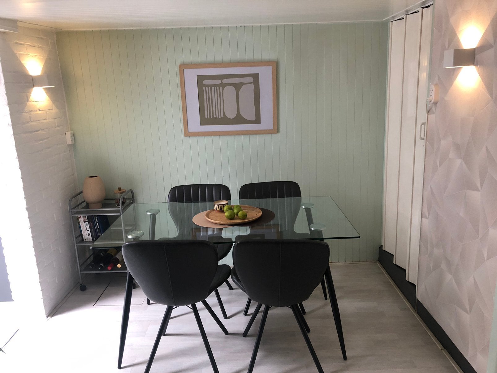 Glazen eettafel met 4 stoelen, Ophalen, 100 tot 150 cm, 50 tot 100 cm, Zo goed als nieuw