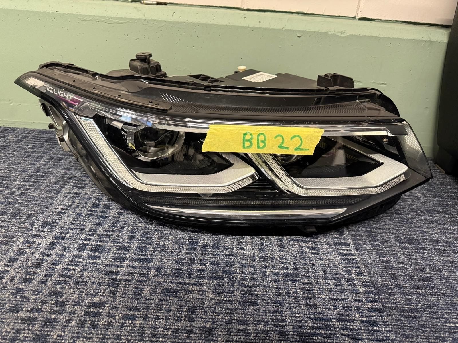 Volkswagen Tiguan Koplamp, Auto-onderdelen, Verlichting, Gebruikt, -, -, Ophalen of Verzenden