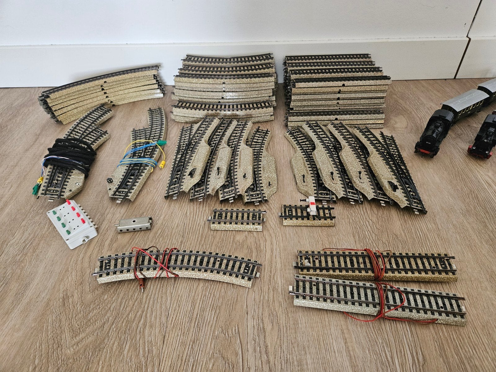 Märklin treinset + veel rails, wissels, trafo's en 2 treinen, Ophalen, Wisselstroom, Märklin, Gebruikt