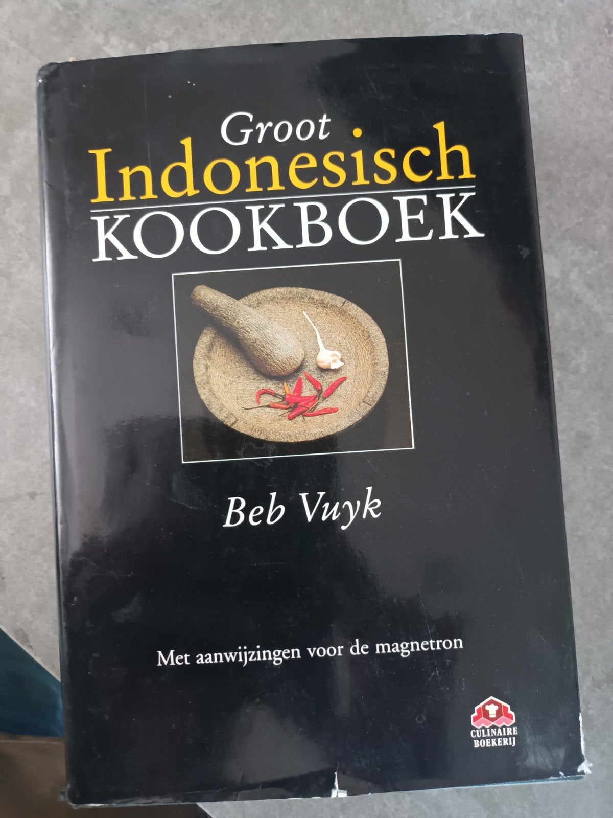 Groot Indonesisch Kookboek - 27e druk (1992), Ophalen of Verzenden, Gelezen, Beb Vuyk, Azië en Oosters