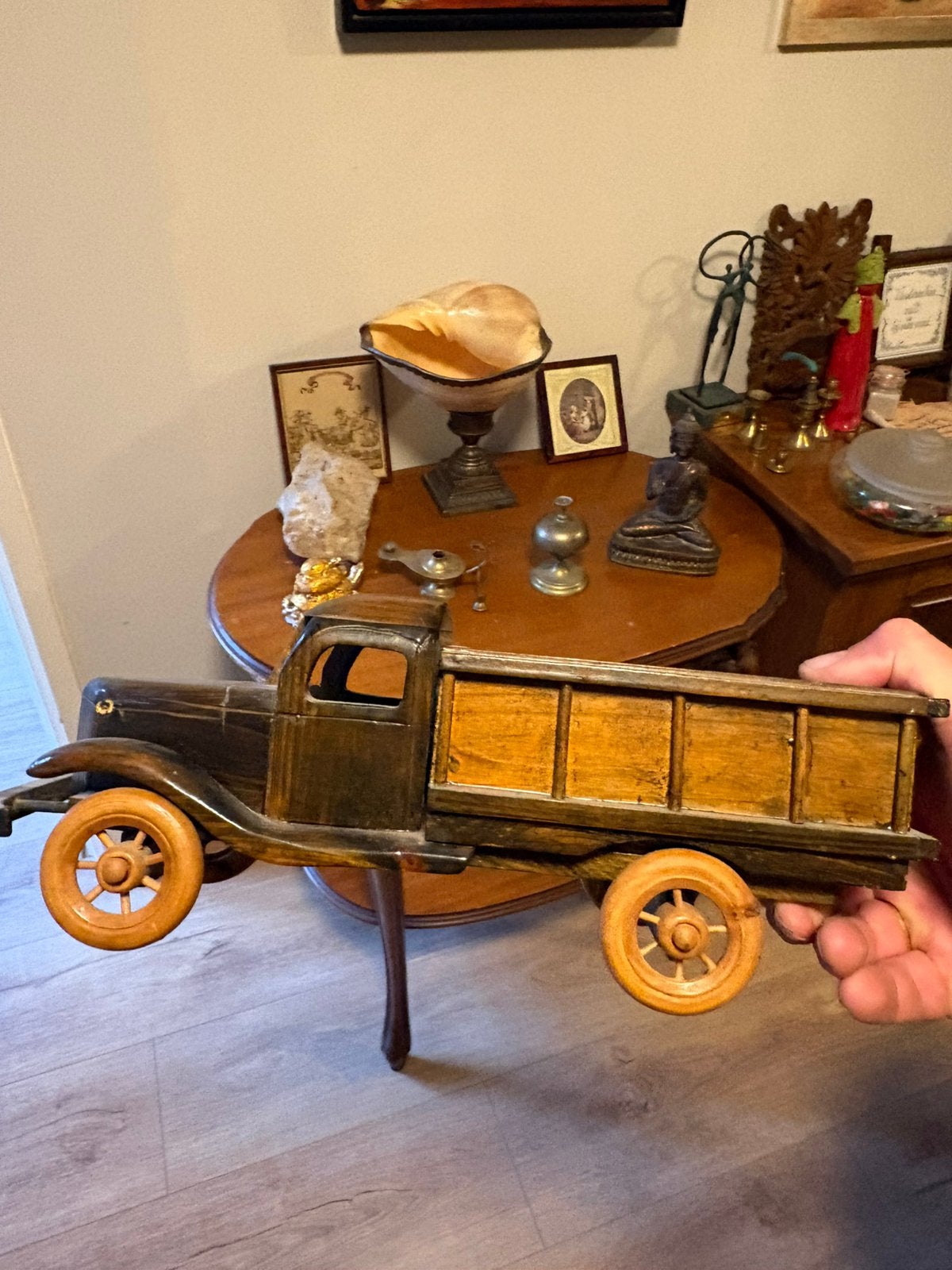 Grote handgemaakte houten vrachtwagen vintage/ decoratie, Antiek en Kunst, Ophalen