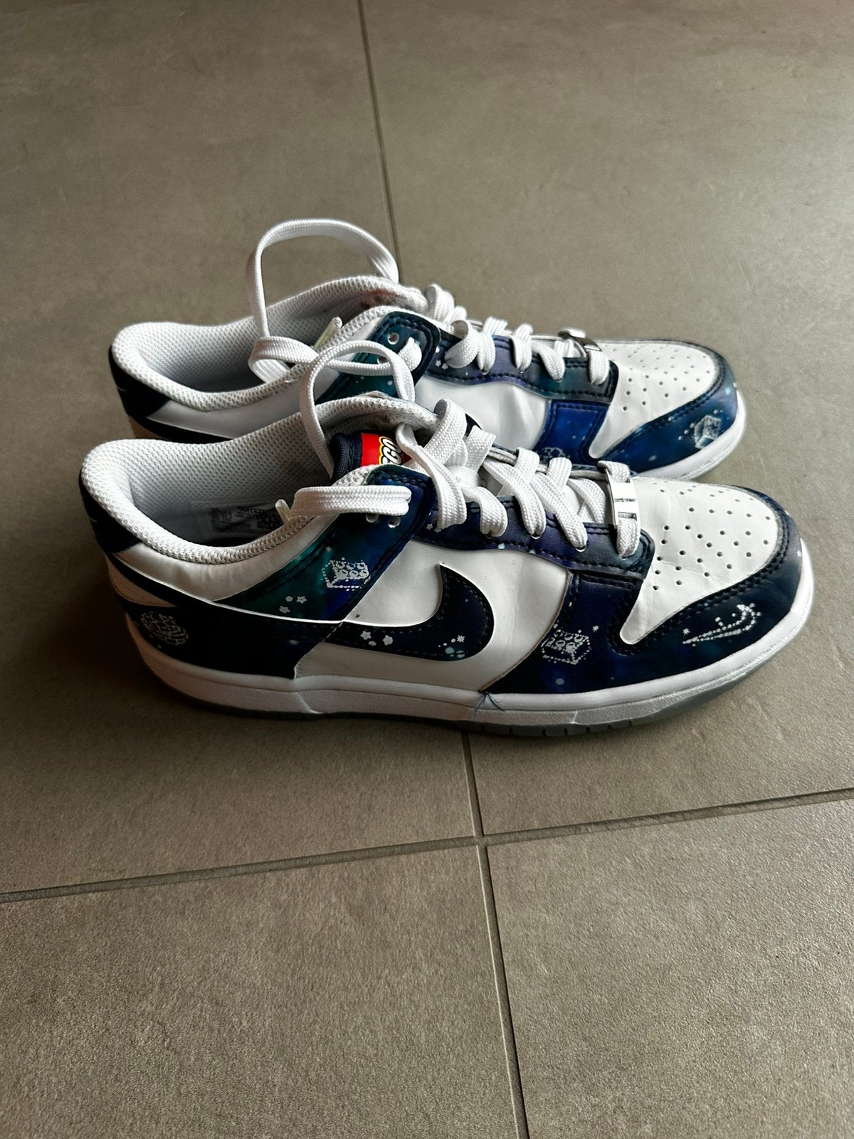 Nike Lego sneakers maat 37,5, Schoenen, Ophalen of Verzenden, Zo goed als nieuw, Jongen