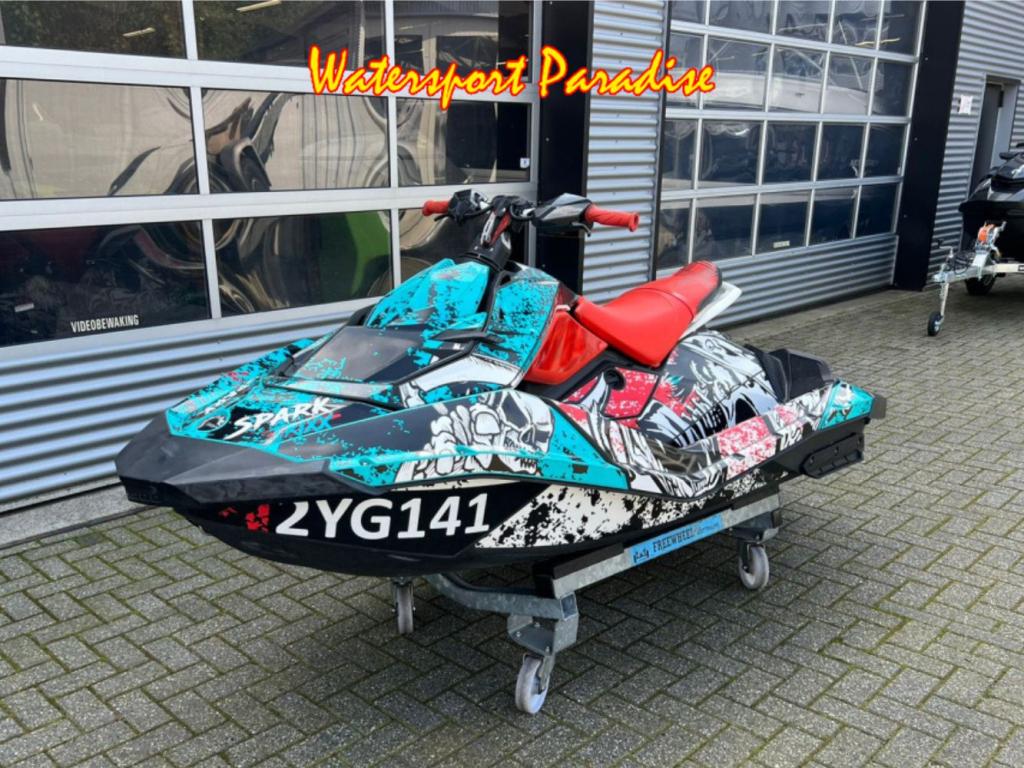 Sea-Doo Spark Trixx (bj 2017), Watersport en Boten, Jetski's en Waterscooters, Gebruikt, Overige brandstoffen