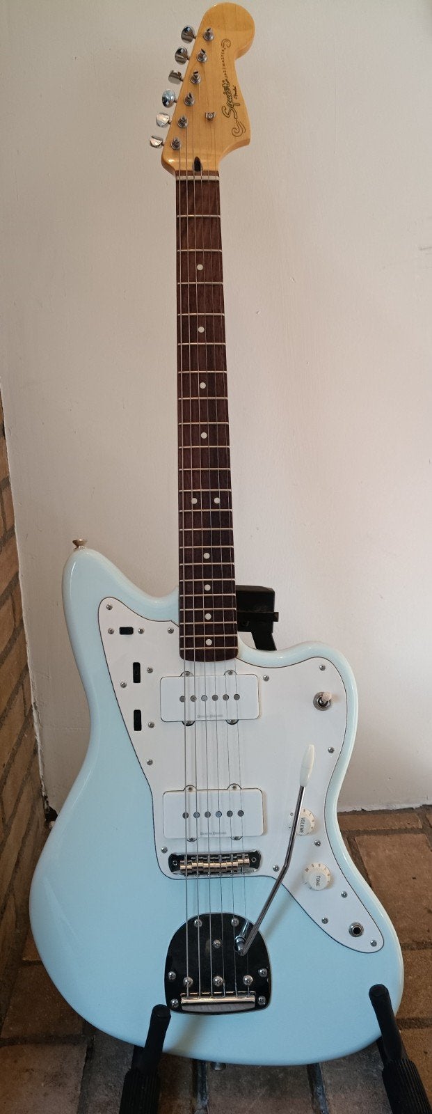 Squier Vintage Modified Jazzmaster, Ophalen, Zo goed als nieuw, Solid body, Fender