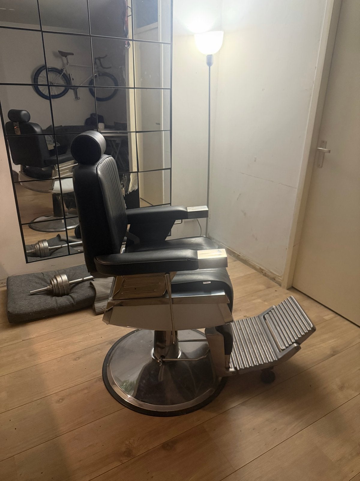 Unieke Barberstoel - Jaren '80 Stijl - Topconditie