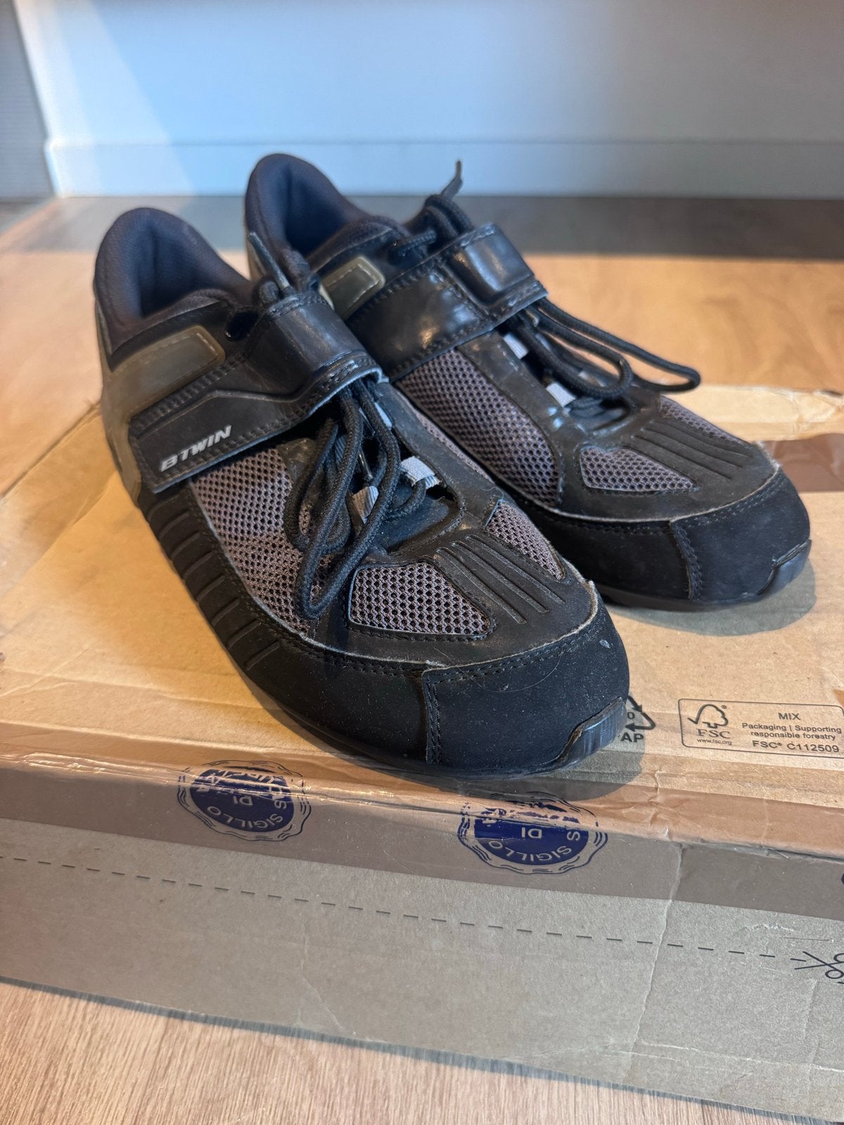 B'Twin fietsschoenen - Maat 42, Fietsen en Brommers, Fietsaccessoires | Fietskleding, Gebruikt, Dames, Schoenen, Overige maten