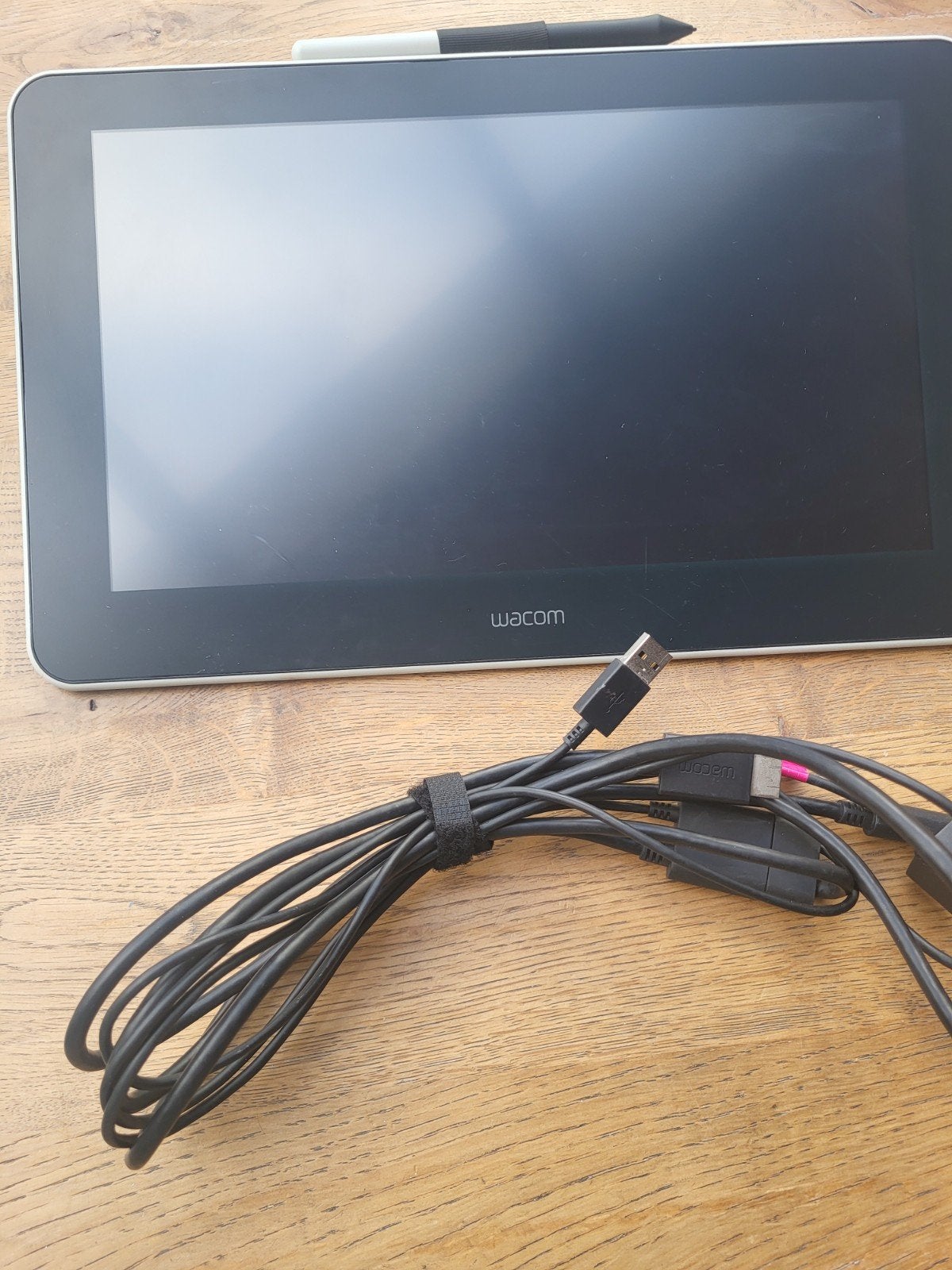 Wacom Cintiq 13HD tekentablet met pen en kabels, Computers en Software, Tekentablets, Ophalen of Verzenden, Gebruikt, Bedraad