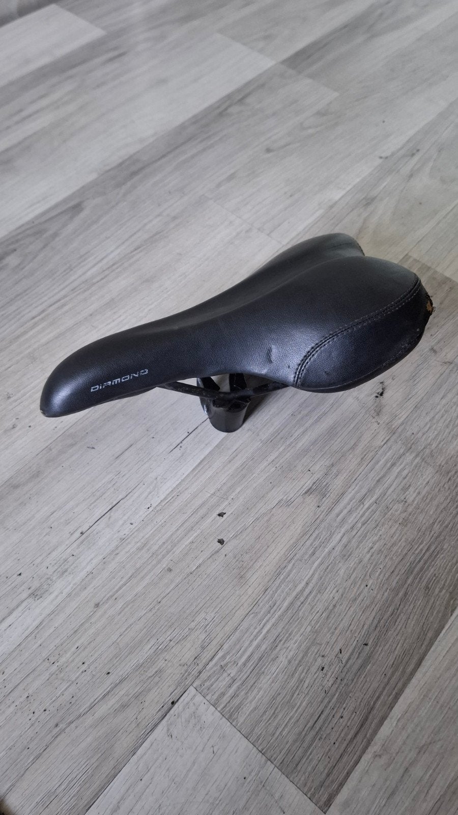Diamond fietszadel, Gebruikt, BMX, Diamond, Kunststof