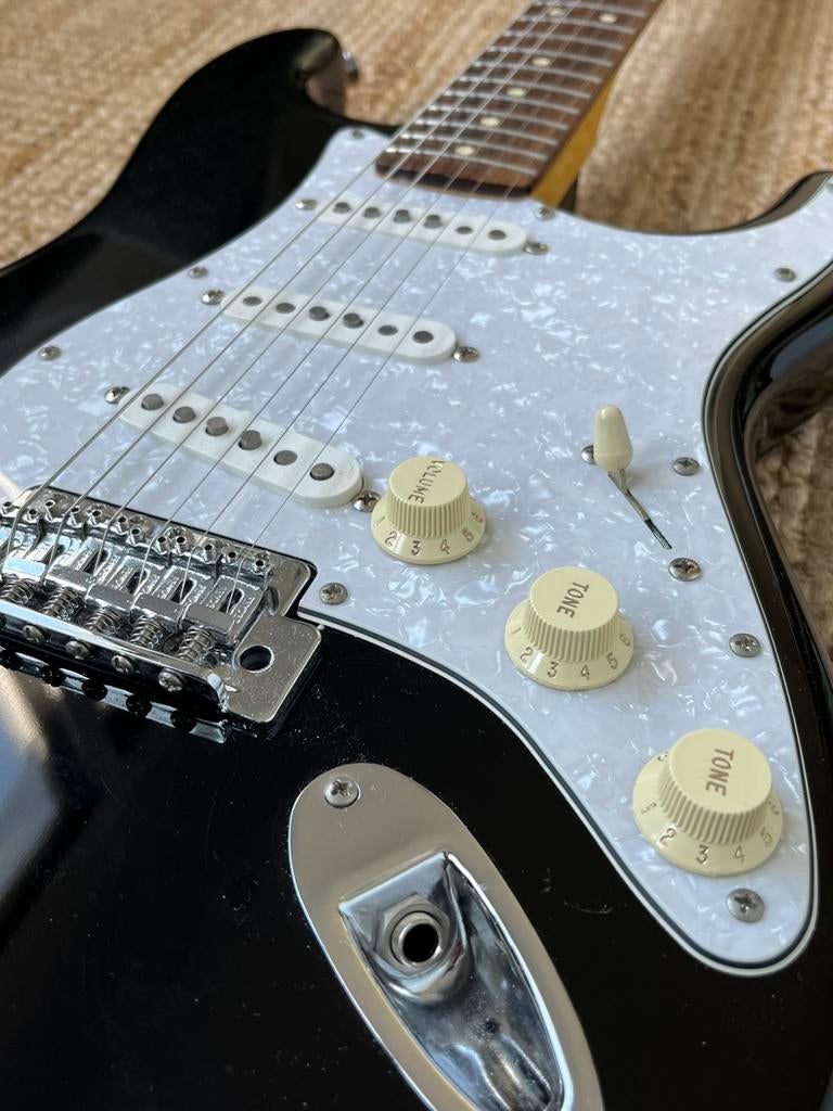 Fender Squier Stratocaster vintage modified (F USA pickups), Ophalen, Zo goed als nieuw, Solid body, Fender