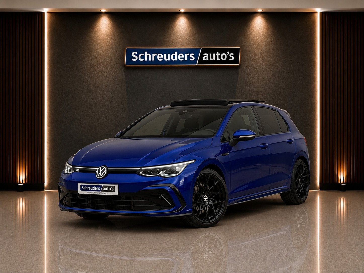 Volkswagen Golf 8 1.5 TSI 2x R-Line Pano IQ 19” LAPIZ BLUE, Voorwielaandrijving, Zwart, 4 cilinders, Blauw