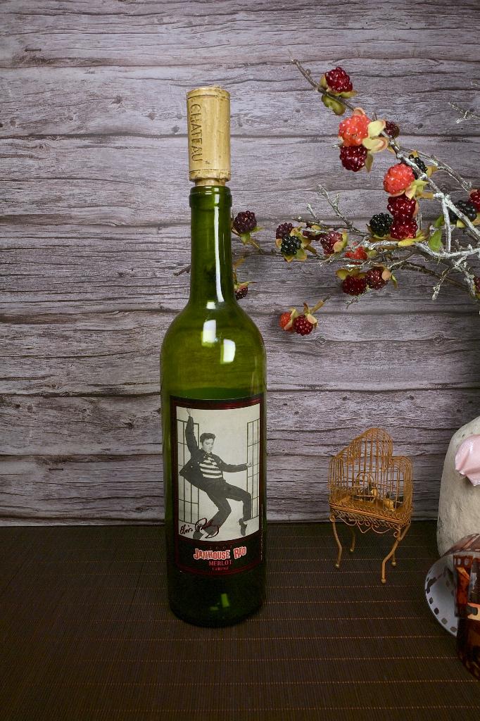 Elvis Presley Jailhouse Merlot Fles 2004-2007 - PA6D, Verzenden, Overige typen