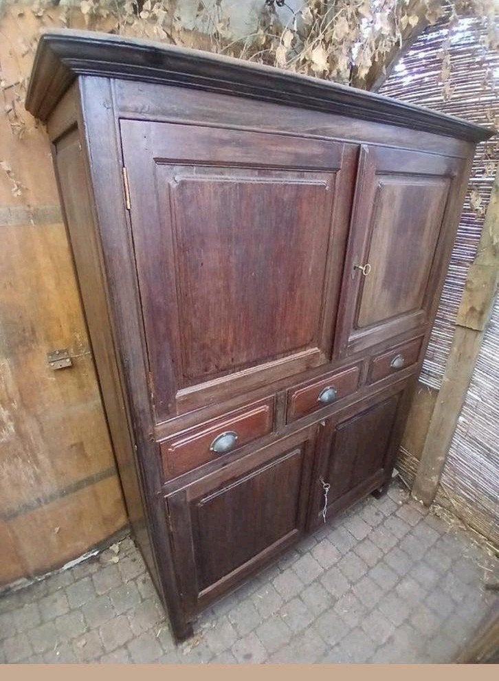 Koloniale Teakhouten Kast in Zeer Goede Staat, Antiek en Kunst, Ophalen of Verzenden