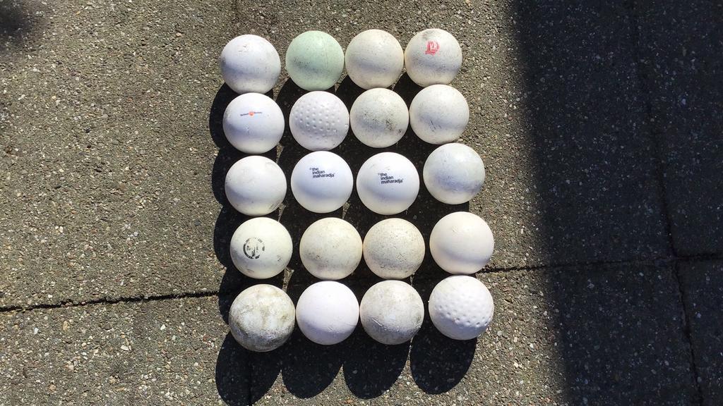 20 Gebruikte Hockeyballen - Diverse Merken, Ophalen of Verzenden, Gebruikt, Bal