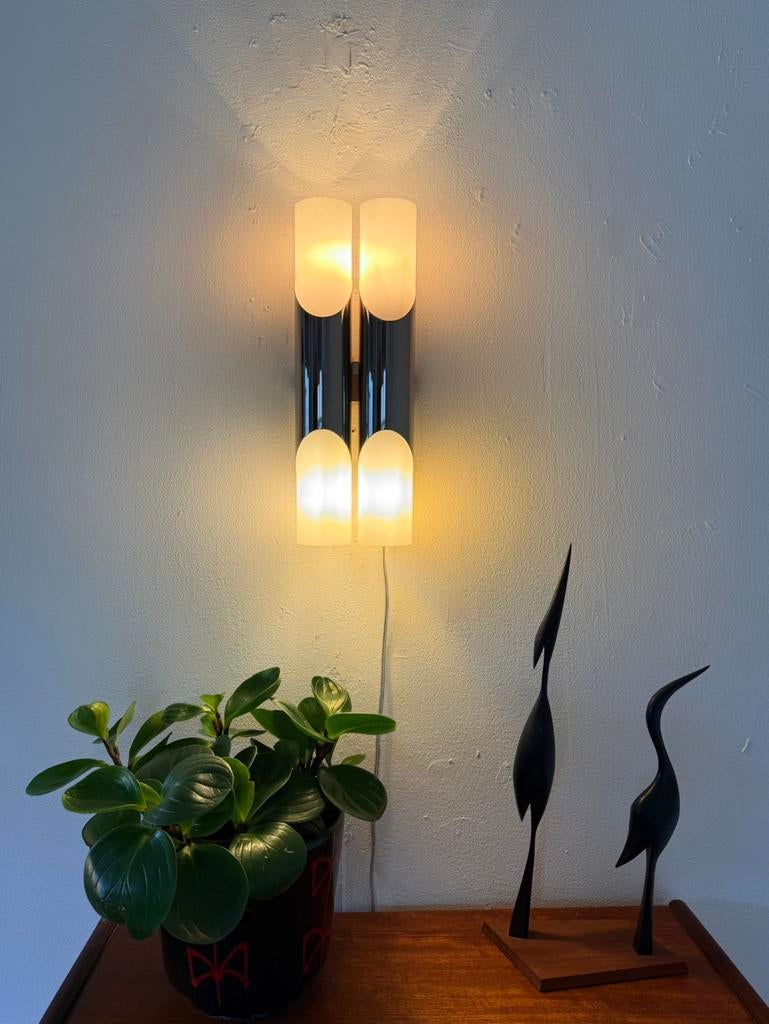 Vintage chrome & melkglas wandlamp, Paul Neuhaus ‘70, Ophalen of Verzenden, Zo goed als nieuw, Glas